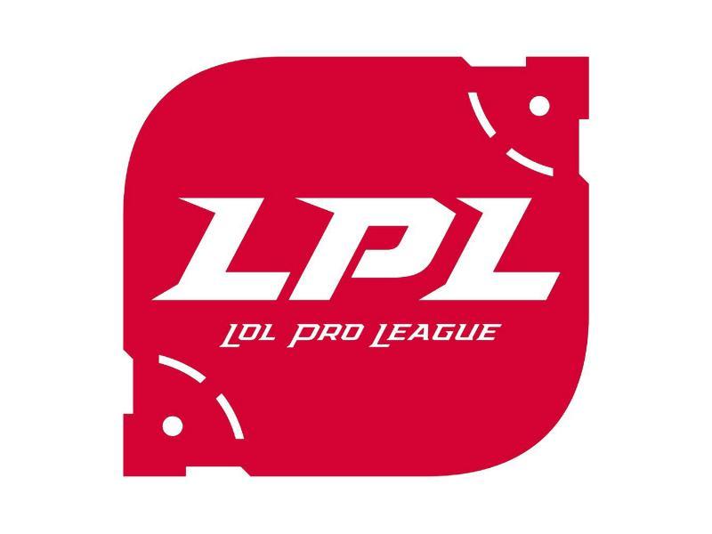LPL夏季赛最新形势，RNG行走在钢丝线上